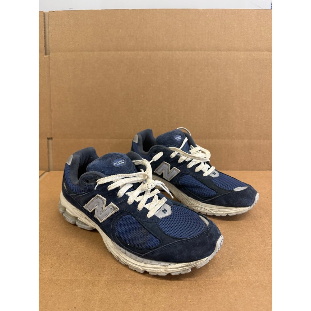 New Balance 2002R Sneakers Natural Indigo Navy Grey M2002RHL Mens Size 9 US